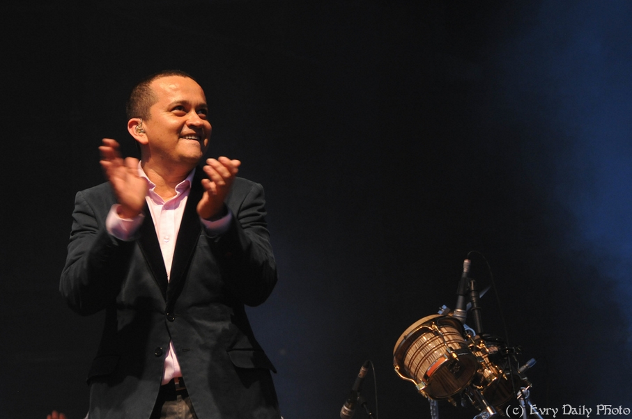 Evry Daily Photo - Fete de la Musique Evry 2010 - Yuri Buenaventura - large - 4736187800.jpg